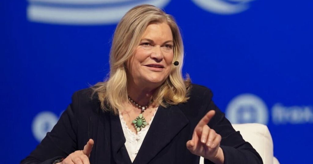 Senator Cynthia Lummis Slams Democrats Over Clarity Act
